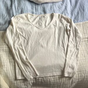 White Long Sleeve V-Neck Top